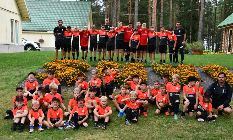 «Феникс» провёл очередной детский футбольный лагерь «FIRE CAMP»