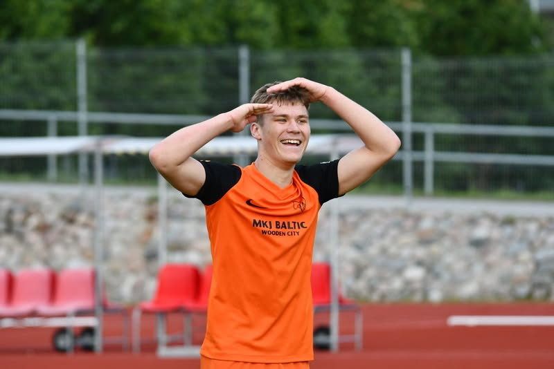Jõhvi FC Phoenix – Tallinna Legion: путь от 0:5 до двух побед 6:1